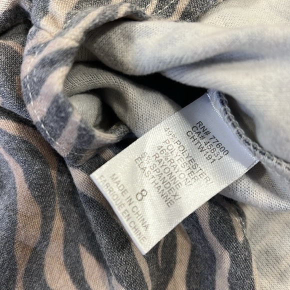 Chaser animal print crewneck sweatshirt girls 8 - Picture 4 of 5